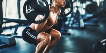 Squat Smarter: How Proper Form Enhances Core and Lower Back Health